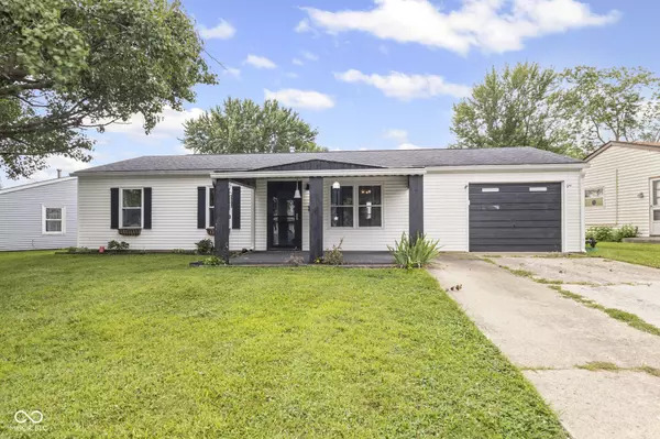 91 North DR, Mooresville, IN 46158