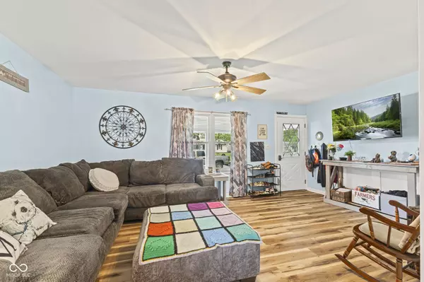 91 North DR, Mooresville, IN 46158