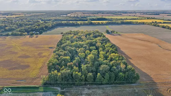 8396 S 250 E, Flat Rock, IN 47234