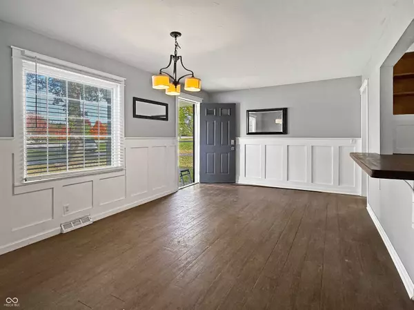 5325 W Smith Valley RD, Greenwood, IN 46142