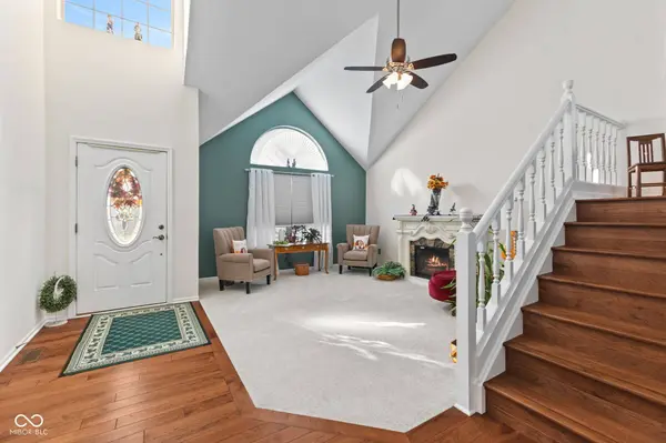 4776 Oakton WAY, Greenwood, IN 46143