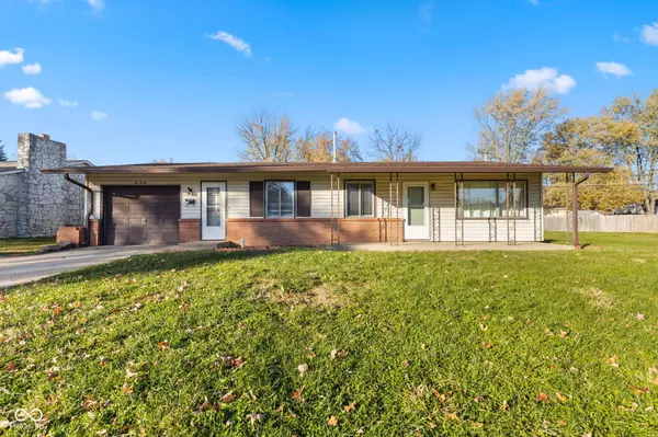 230 Parkview DR, Whiteland, IN 46184