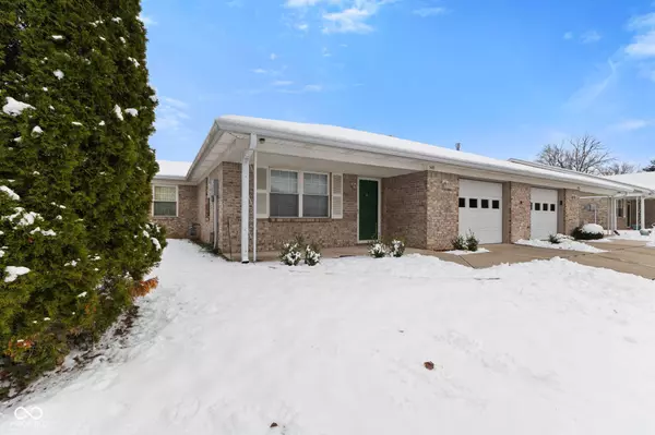 5449 Gateridge LN, Indianapolis, IN 46237