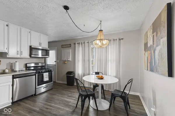 159 Village RD, Bargersville, IN 46106