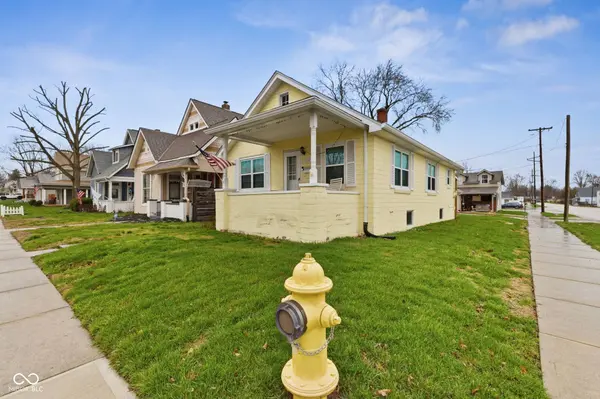 154 E Washington ST, Mooresville, IN 46158