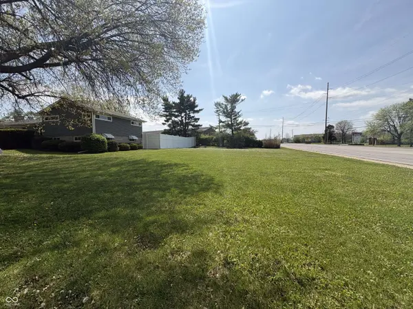 2195 Brewer DR, Indianapolis, IN 46227