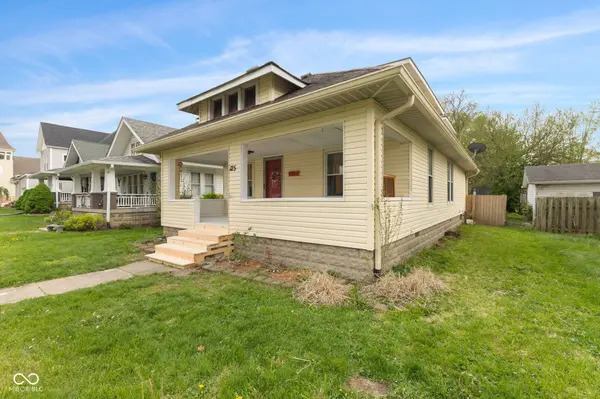 125 W Harrison ST, Mooresville, IN 46158