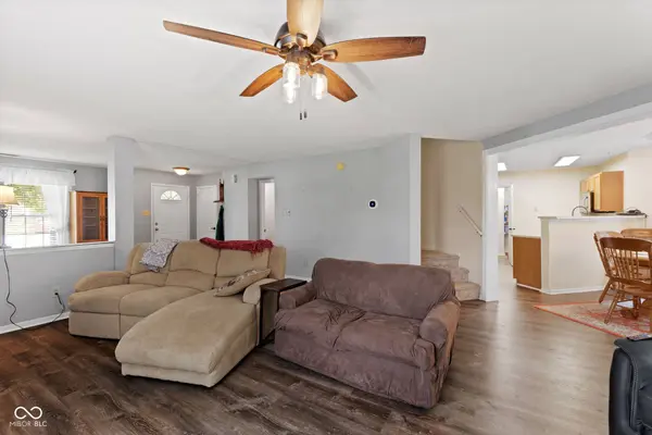 6725 Amber Springs WAY, Indianapolis, IN 46237