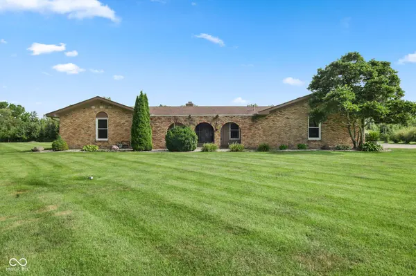 3885 Honey Creek CT