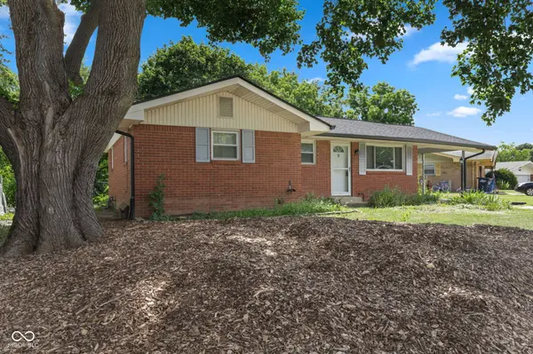 9 Kiefer CT, Beech Grove, IN 46107