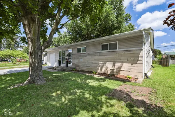 2020 Newcomer LN, Beech Grove, IN 46107