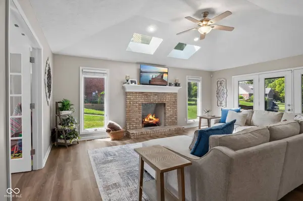 4548 Silver Springs DR, Greenwood, IN 46142