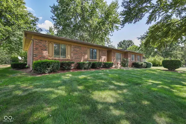 199 N Windmill TRL, Greenwood, IN 46142