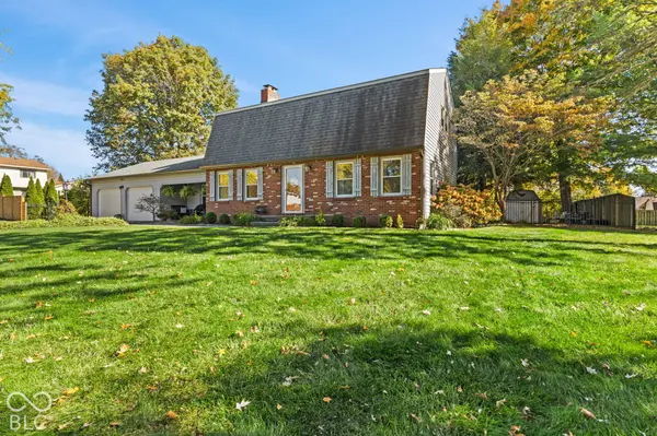 915 Margueritta WAY, Greenwood, IN 46143