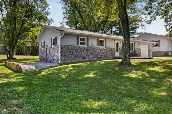 102 Juliet LN, Bedford, IN 47421