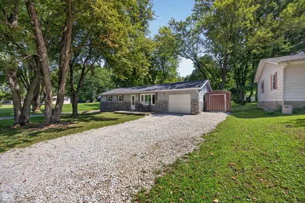 102 Juliet LN, Bedford, IN 47421