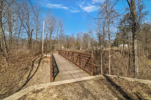 7077 Larue Lane, Fennville, MI 49408