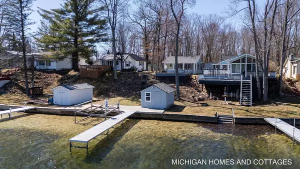 1717 Arbor Road, Lake, MI 48632