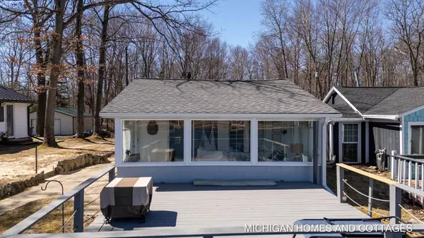 1717 Arbor Road, Lake, MI 48632