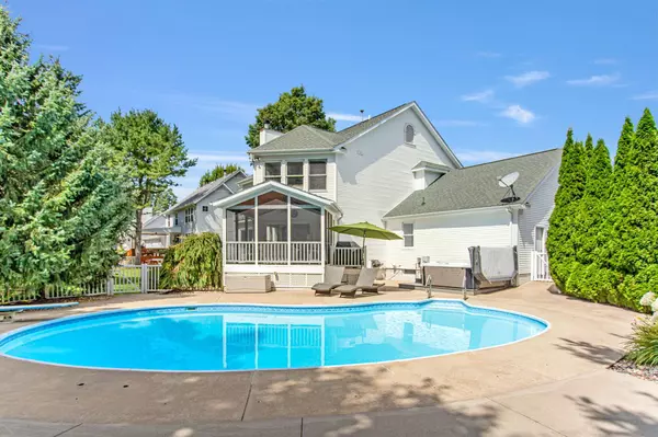 1872 Goldeneye Drive, Holland, MI 49424