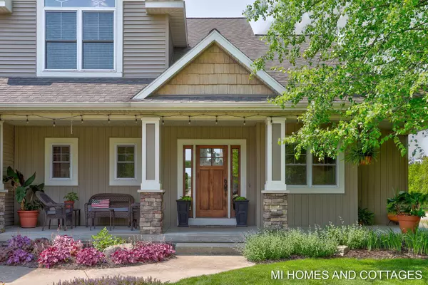 9145 Winterberry Drive, West Olive, MI 49460