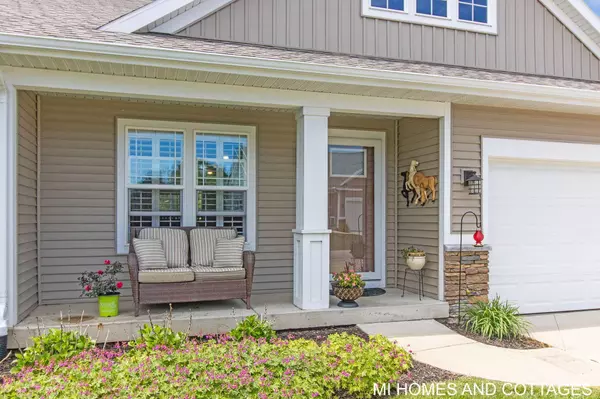 2967 Loganberry Lane #39, Holland, MI 49424