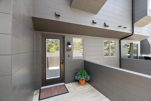 337 Culver Street, Saugatuck, MI 49453