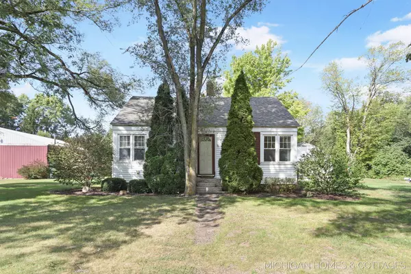 9561 96th Avenue, Zeeland, MI 49464