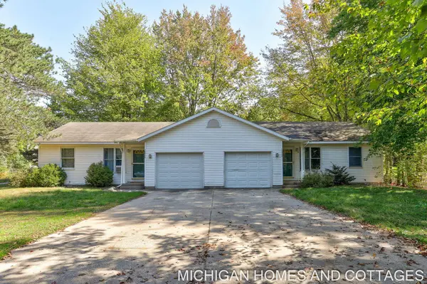 18604 168th Avenue, Spring Lake, MI 49456