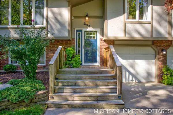 634 Blackbass Avenue, Holland, MI 49423