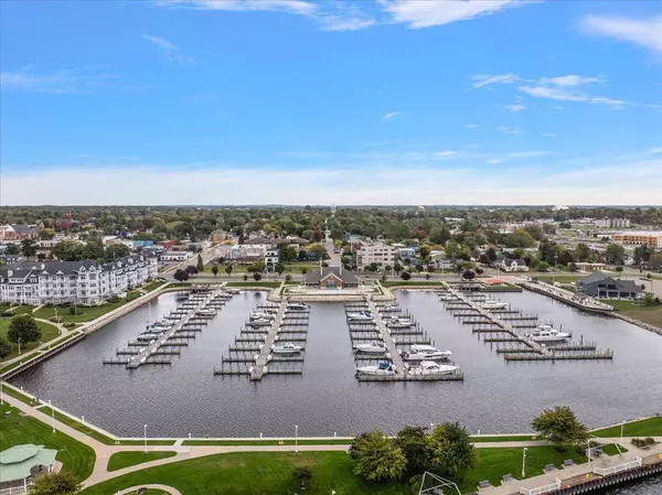 300 S Rath Avenue #23, Ludington, MI 49431