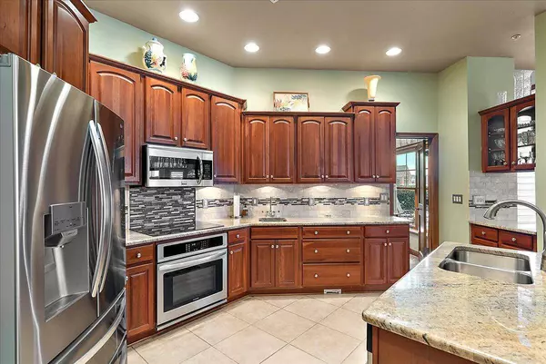 300 S Rath Avenue #23, Ludington, MI 49431