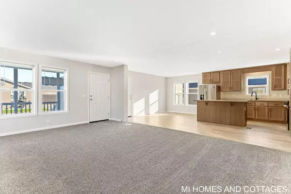 5216 Mulberry Lane, Holland, MI 49423