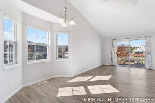 634 Wilshire Court, Holland, MI 49423