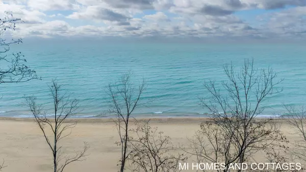 7128 116th Avenue, Fennville, MI 49408