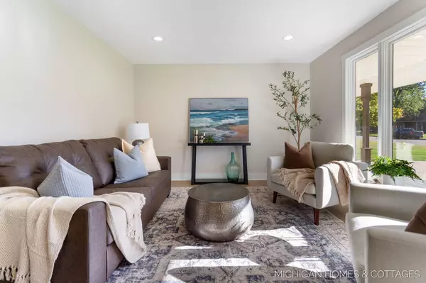 10975 Campanel Drive, Zeeland, MI 49464