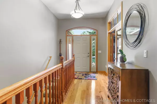 3981 Tall Grass West Court, Holland, MI 49424