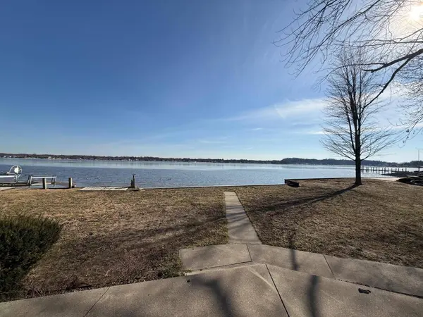 2012 Lake Street, Holland, MI 49424