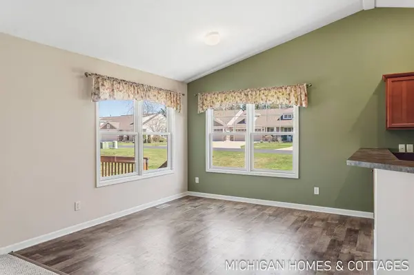 1535 Ashtyn Woods Parkway, Zeeland, MI 49464