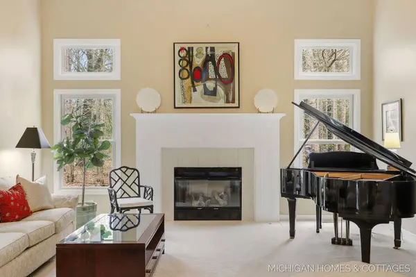 475 Trail Head Drive, Holland, MI 49424