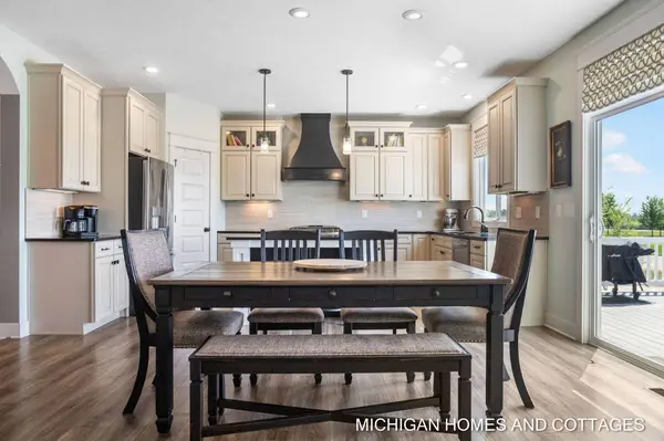4401 Grand Point, Holland, MI 49424