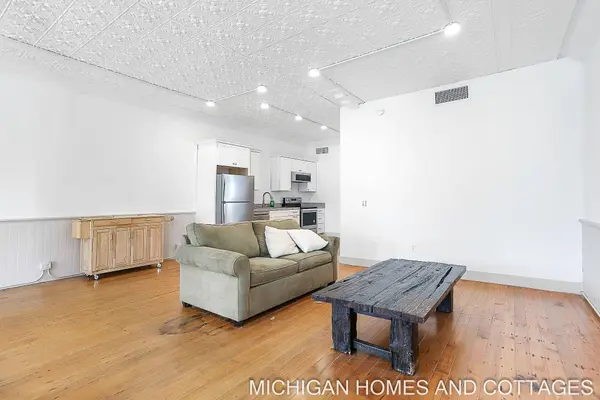 1395 Blue Star Highway Highway, South Haven, MI 49090