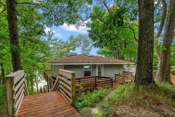 5959 Lake Harbor Road, Muskegon, MI 49441