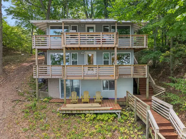 5959 Lake Harbor Road, Muskegon, MI 49441