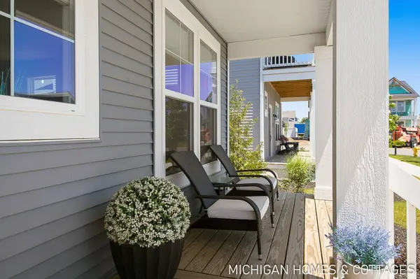 14215 Clubside Lane, Holland, MI 49424