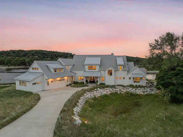6736 Saugatuck Beach Road, Saugatuck, MI 49453