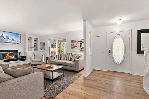 997 Singapore Drive, Saugatuck, MI 49453