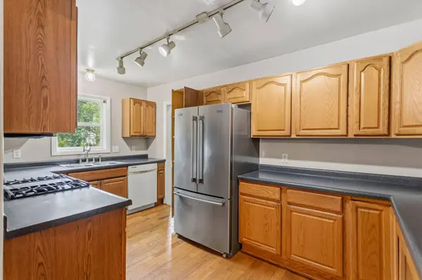798 Myrtle Avenue, Holland, MI 49423