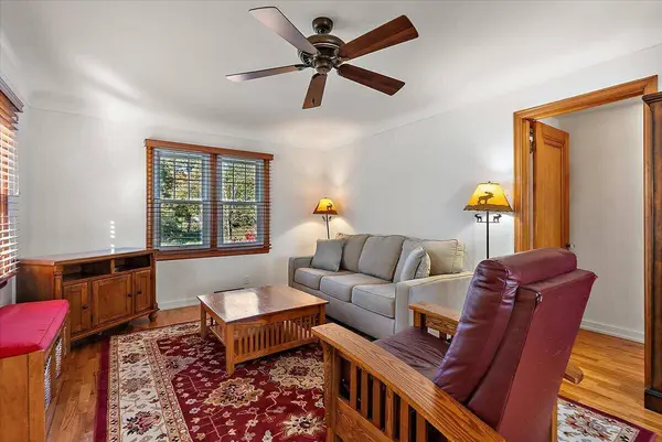 187 N 160th Avenue, Holland, MI 49424