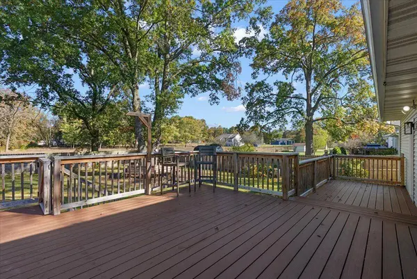 1687 Pinta Drive, Holland, MI 49424